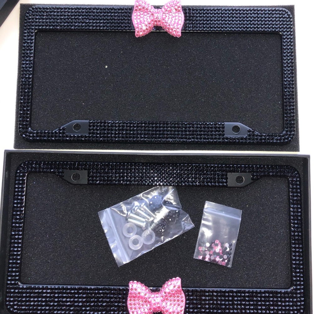 Carfond Pink Bow License Plate Frame